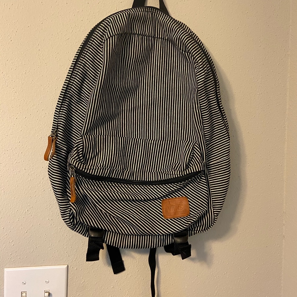 VANS backpack black and white.